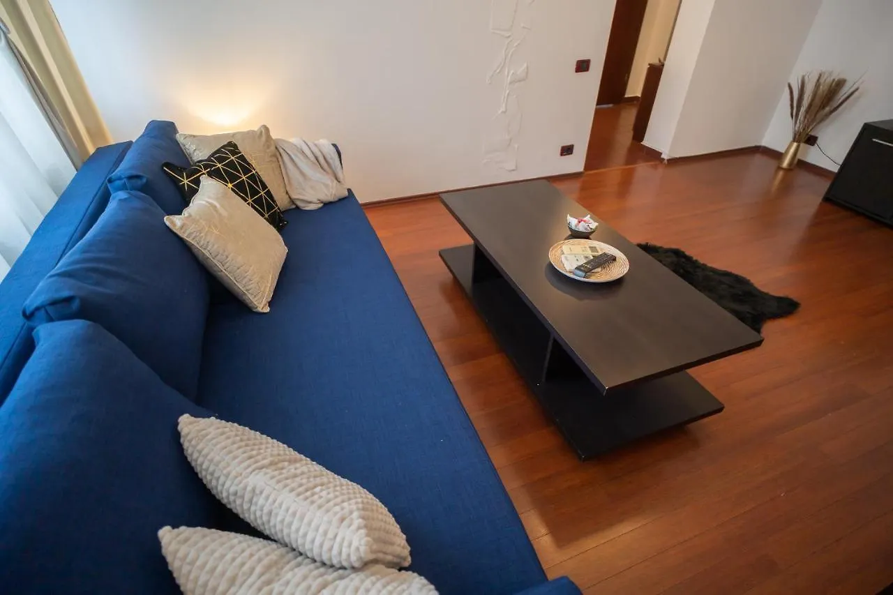 Spacious 2Br Dristor Apartment Bucharest