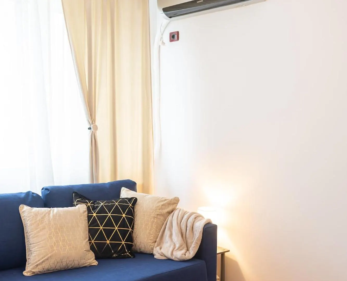 Spacious 2Br Dristor Apartment Bucharest