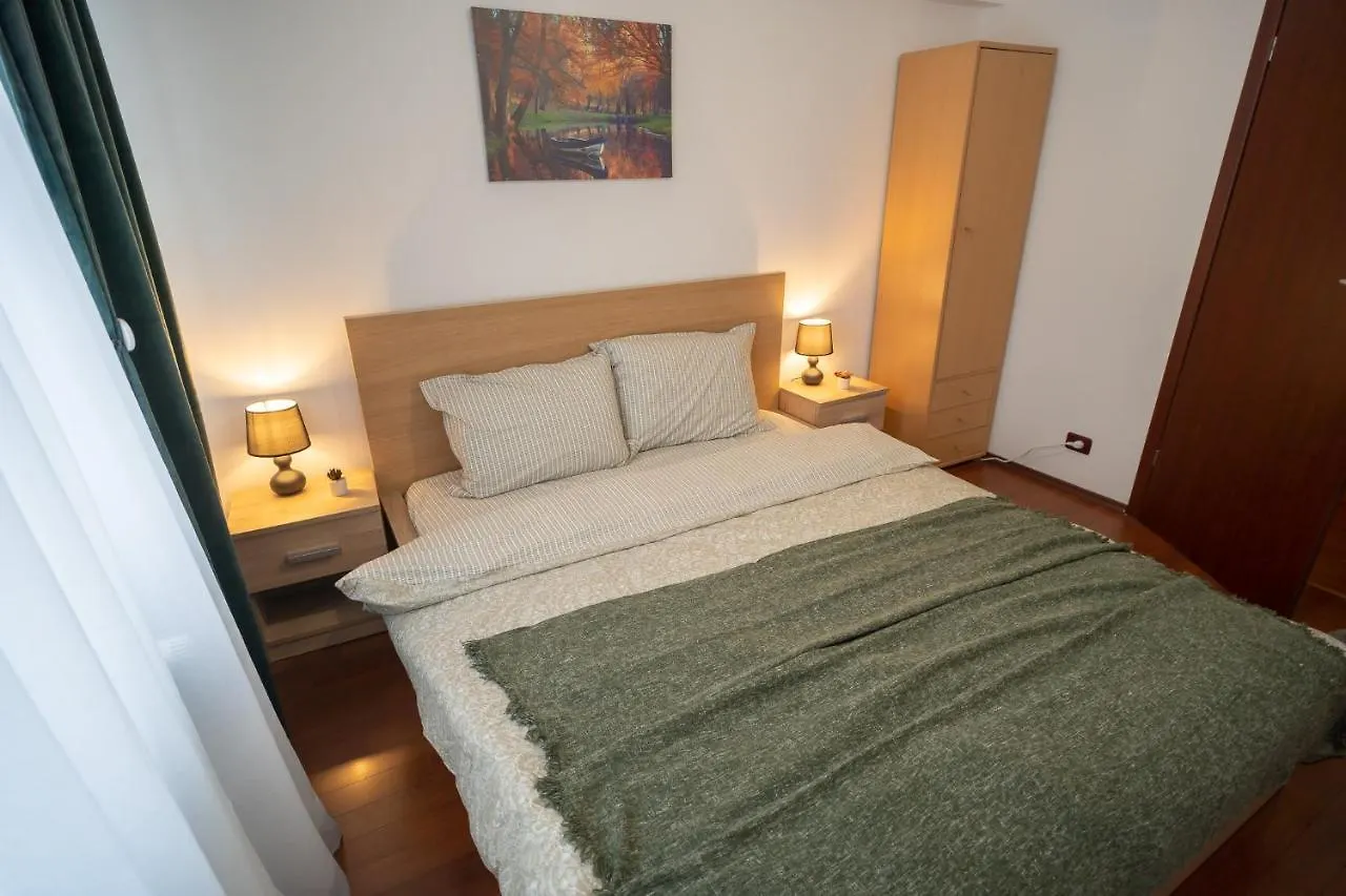 Spacious 2Br Dristor Apartment Bucharest