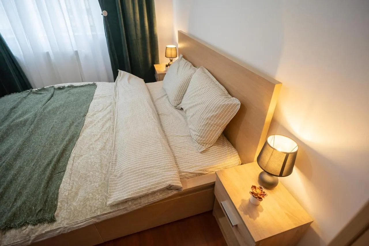 Spacious 2Br Dristor Apartment Bucharest 0*,  Romania