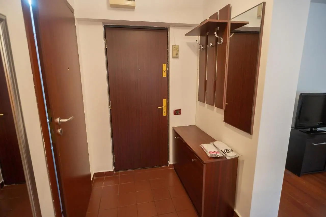 Spacious 2Br Dristor Apartment Bucharest