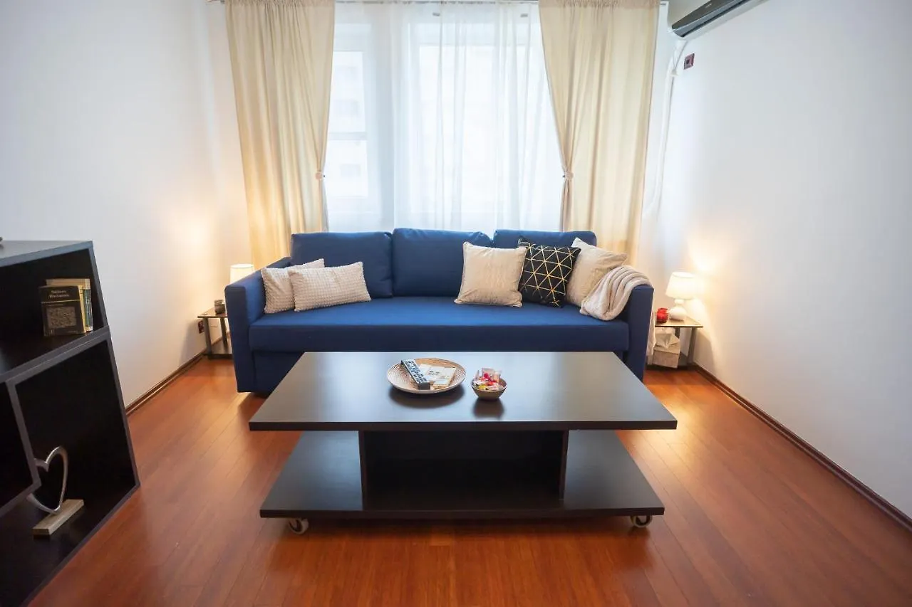 Spacious 2Br Dristor Apartment Bucharest 0*,