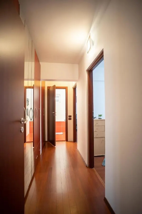 Spacious 2Br Dristor Apartment Bukarest Románia