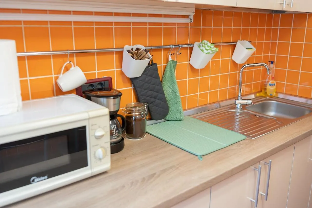 Spacious 2Br Dristor Apartment Bukarest